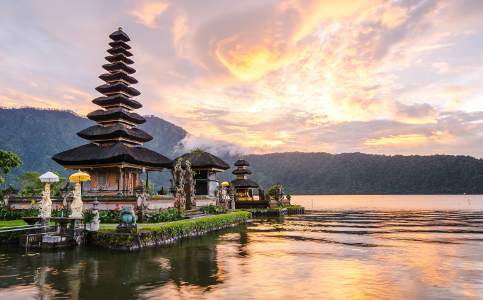bali_thinkstockphotos-477707492_483x300.jpg